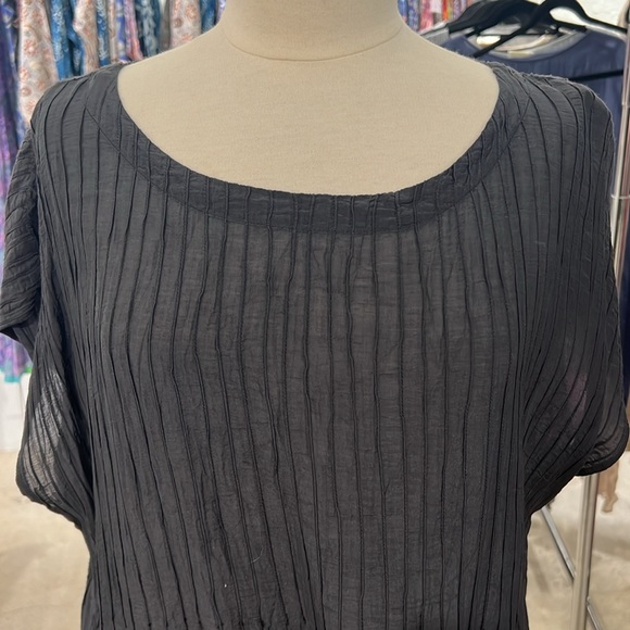 Black tissue linen dress - Picture 2 of 5